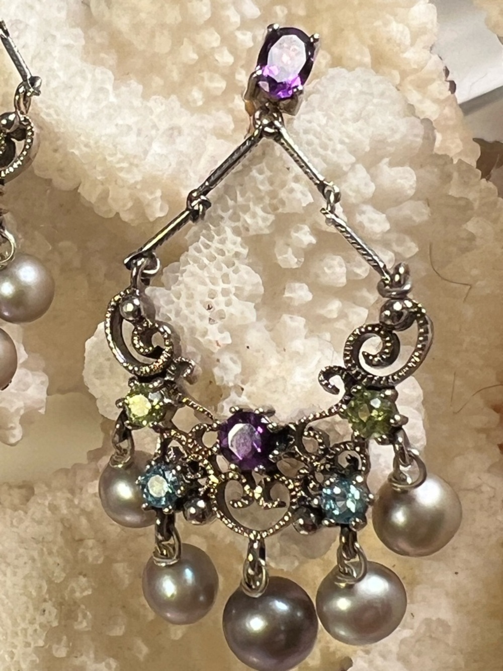 Vintage sterling silver Chandelier earrings w/intricate filigree accents, 11.5gm - Picture 8 of 10